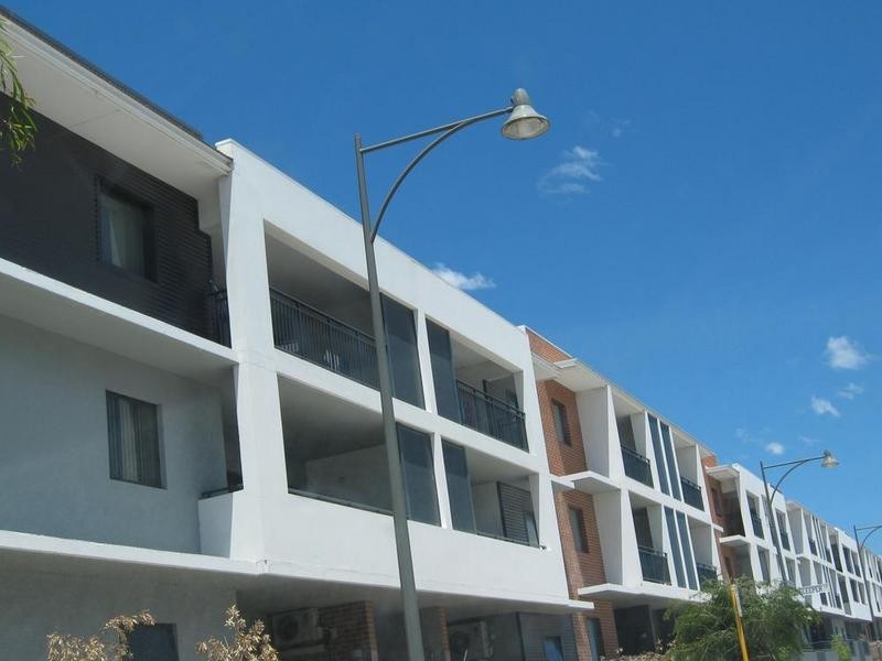 20/2 Stockton Bend, Cockburn Central WA 6164