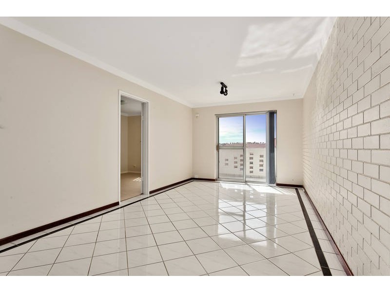 23/41 Davilak Avenue, Hamilton Hill WA 6163