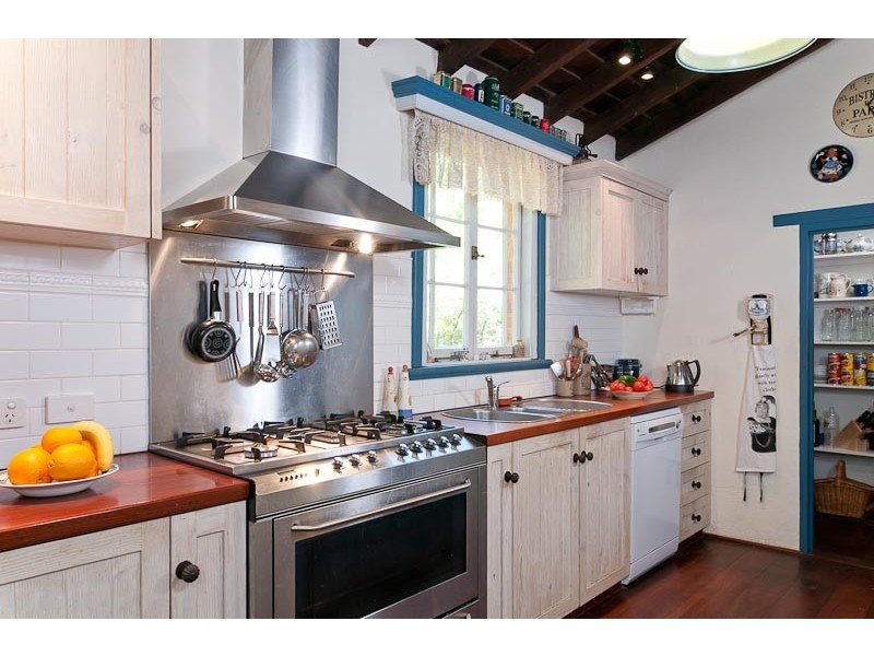 22 Avon Terrace, York WA 6302