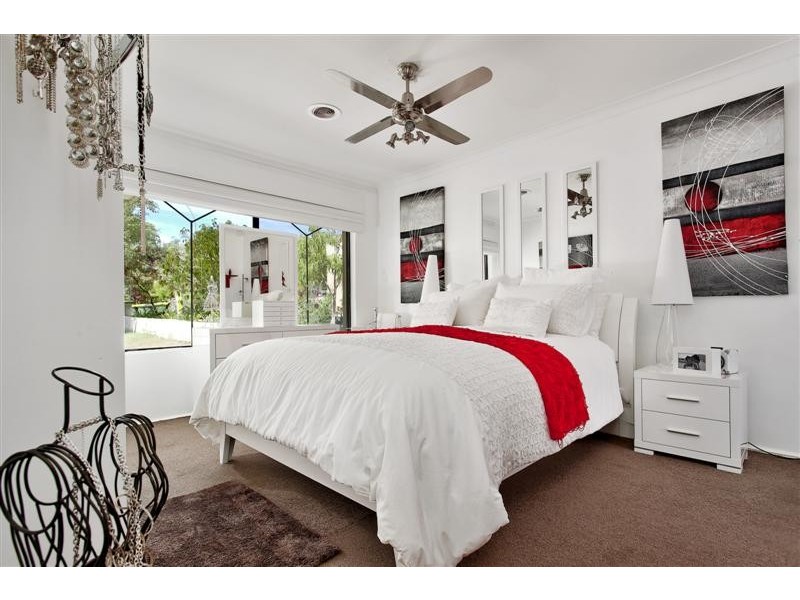 44 Paddington Court, Bibra Lake WA 6163