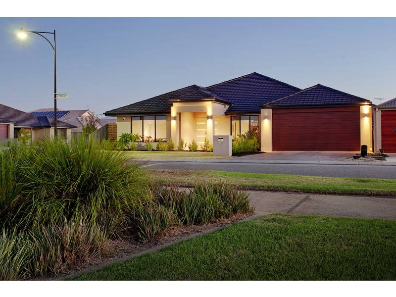 96 Princeton Circuit, Aubin Grove WA 6164