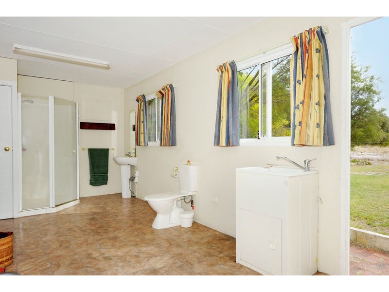 16 Grant Place, Banjup WA 6164