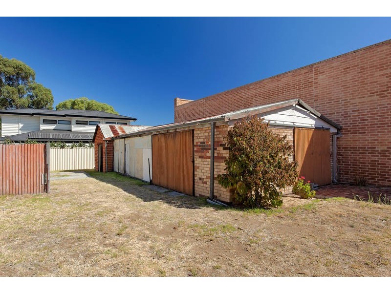 297 South Street, Hilton WA 6163