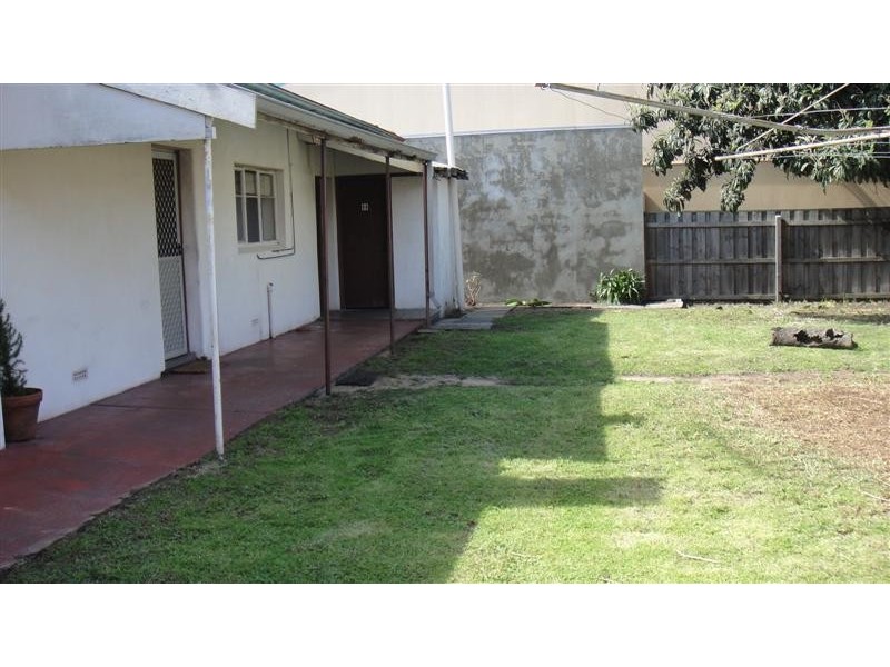 297 South Street, Hilton WA 6163