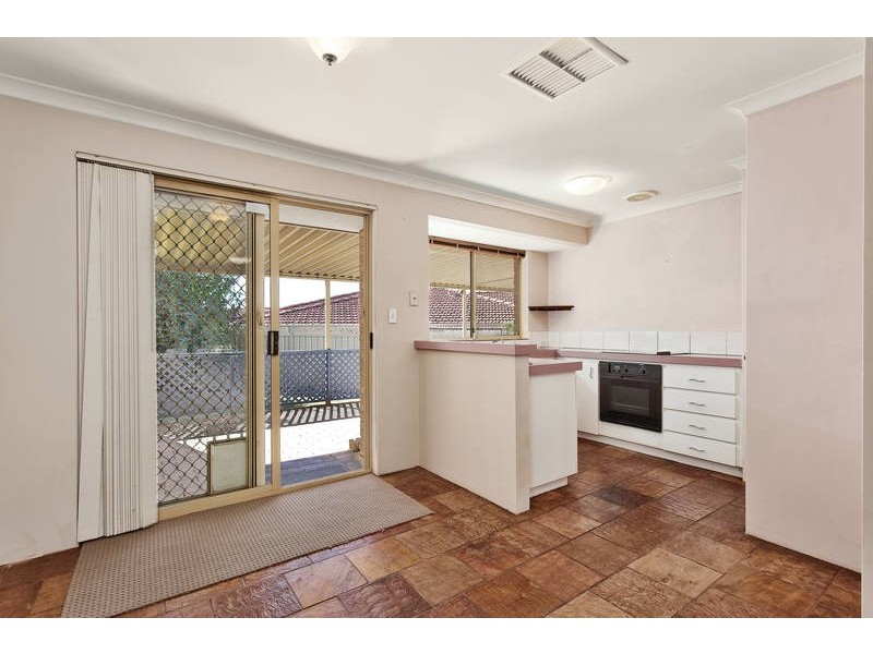 7a Bulrush Drive, Bibra Lake WA 6163