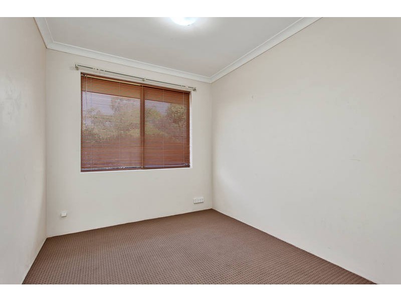 7a Bulrush Drive, Bibra Lake WA 6163