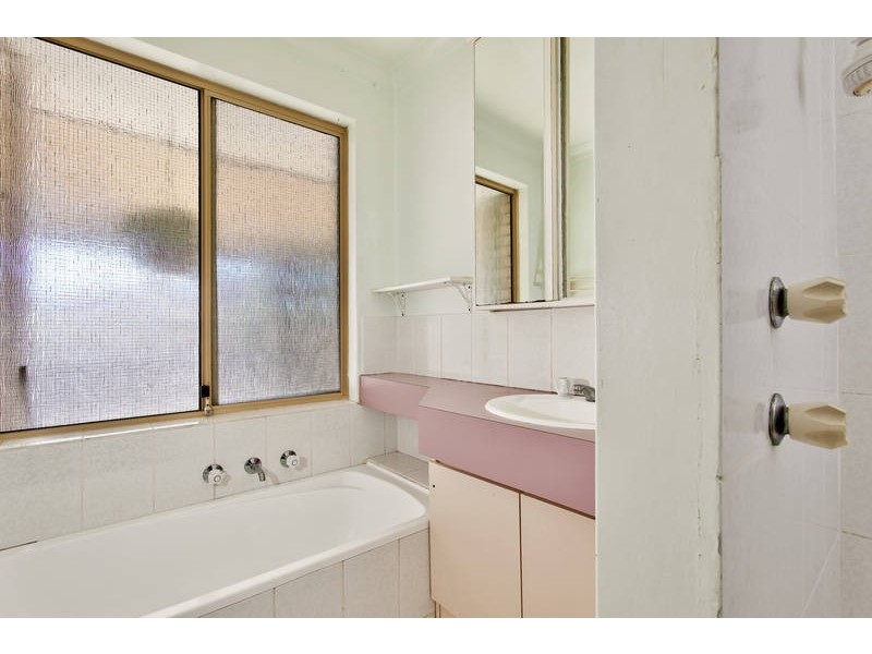 7a Bulrush Drive, Bibra Lake WA 6163