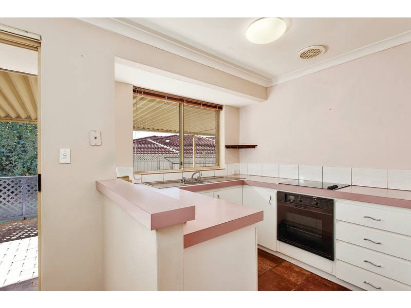 7a Bulrush Drive, Bibra Lake WA 6163