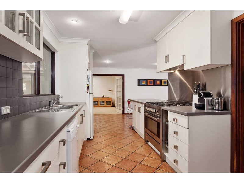 6 Christensen Street, Kardinya WA 6163