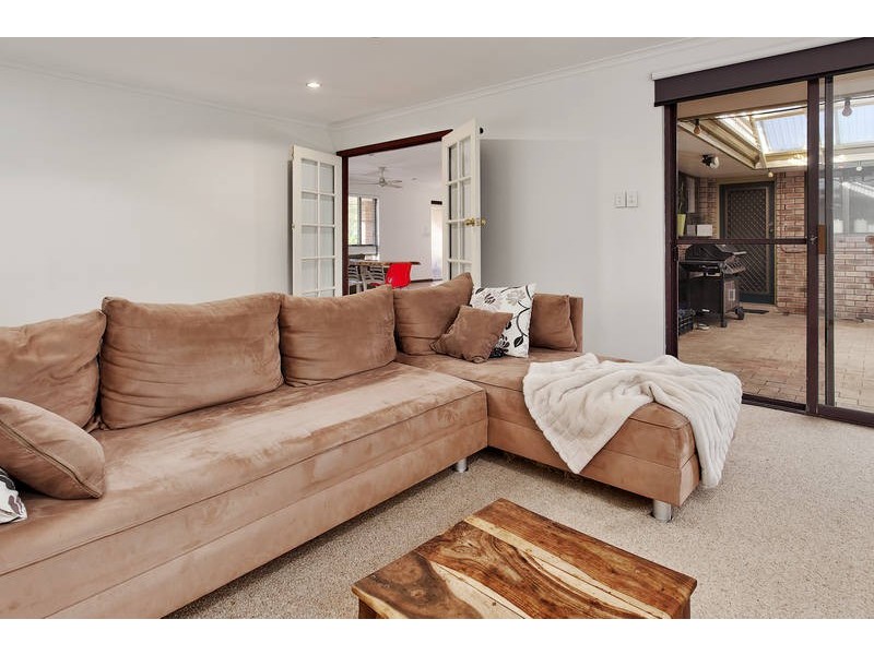 6 Christensen Street, Kardinya WA 6163