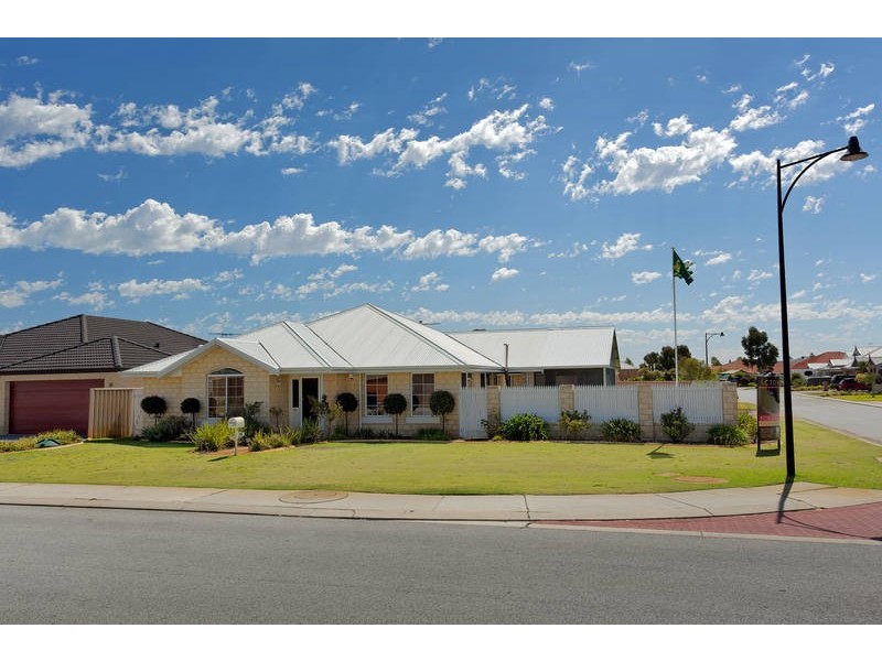 14 Harmony Avenue, Atwell WA 6164