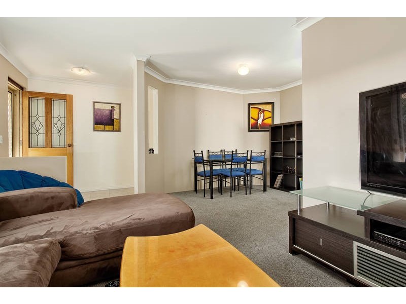 34 Williambury Drive, Yangebup WA 6164