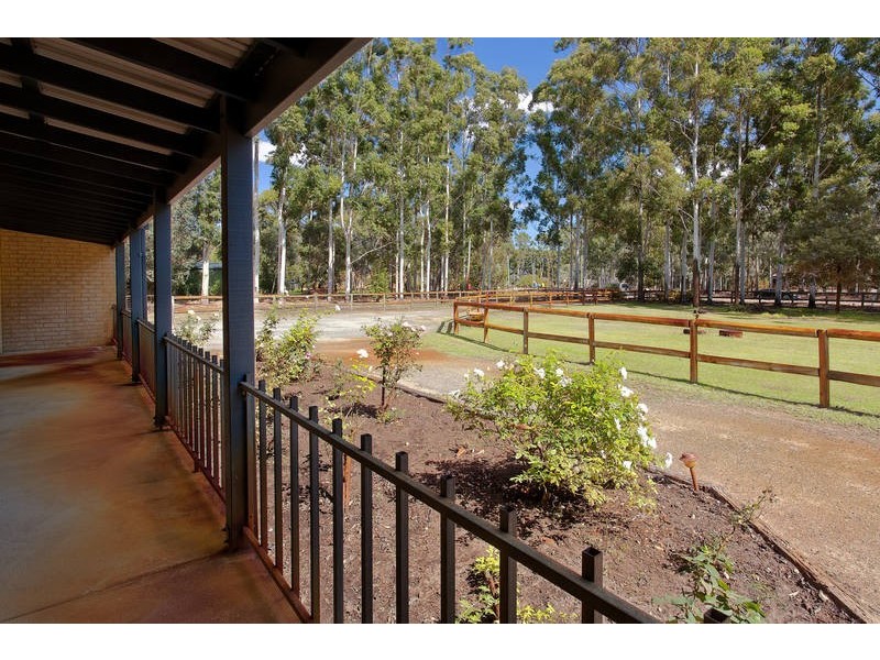 68 Swamp Gum Road, Oakford WA 6121