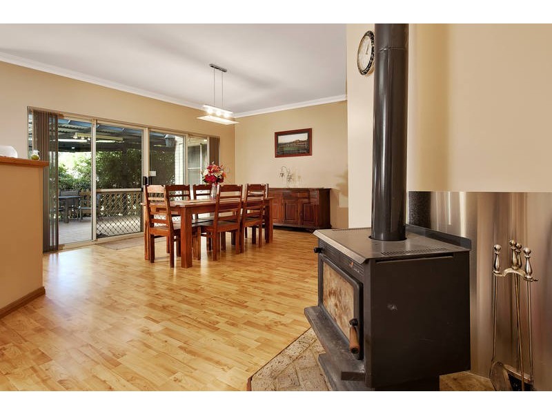 68 Swamp Gum Road, Oakford WA 6121