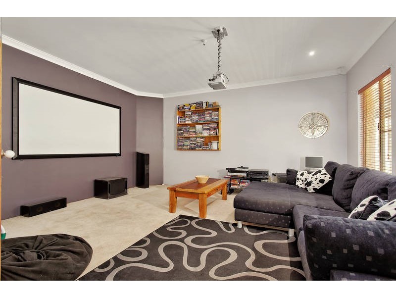 68 Swamp Gum Road, Oakford WA 6121