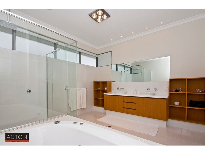 47 Concord Terrace, Atwell WA 6164