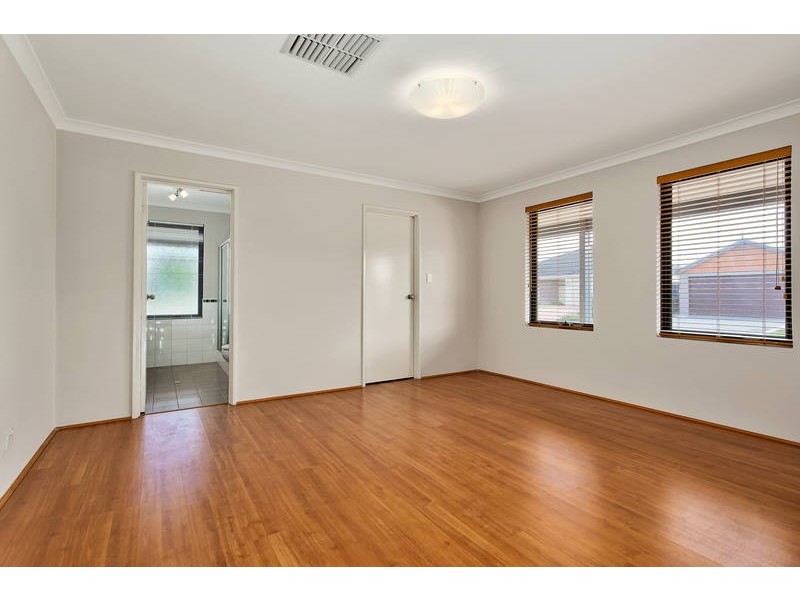 7 Grampian Crescent, Aubin Grove WA 6164