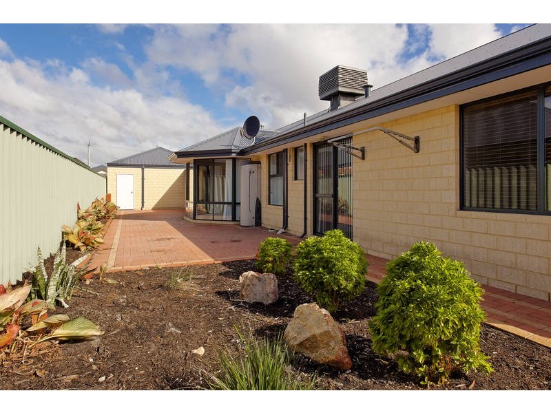 7 Grampian Crescent, Aubin Grove WA 6164
