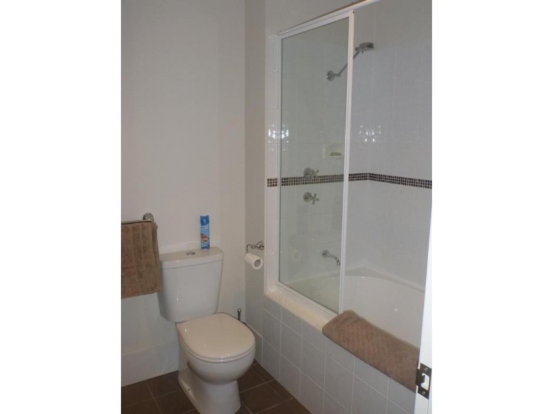 5/6 Ibera Way, Success WA 6164