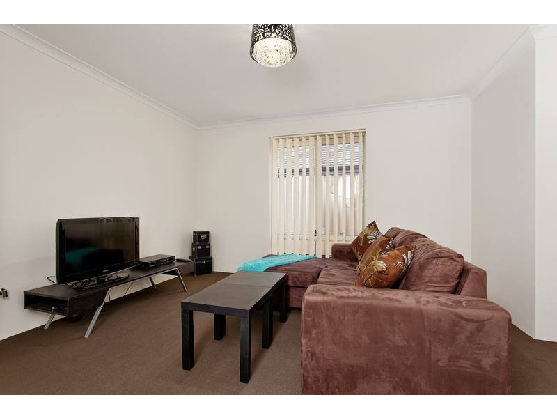 18 Teocote Crescent, Aubin Grove WA 6164