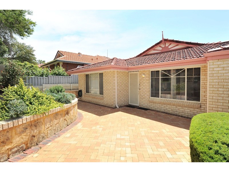 4 Boon Street, Willagee WA 6156