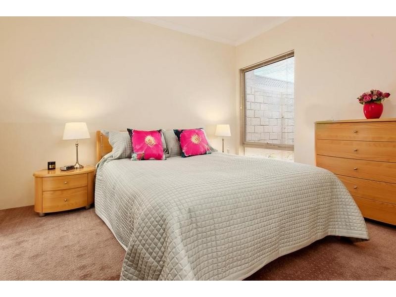 7B Teocote Crescent, Aubin Grove WA 6164