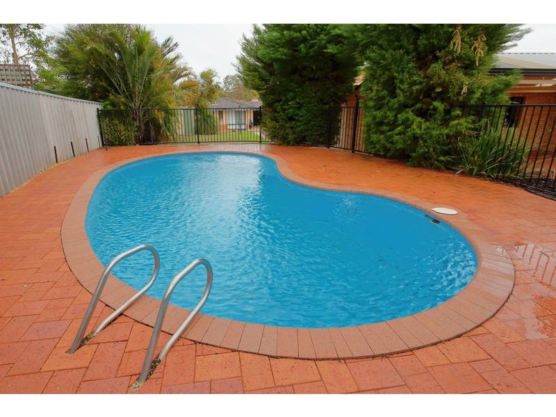 33 Roche Way, Beeliar WA 6164