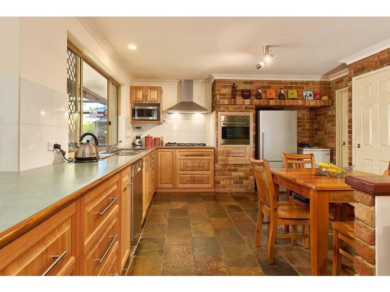 40 Ranford Loop, Kardinya WA 6163