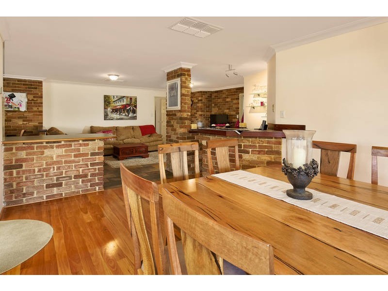 40 Ranford Loop, Kardinya WA 6163