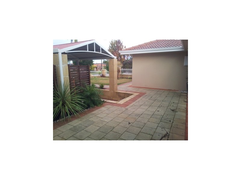 68 Davies Street, Kardinya WA 6163