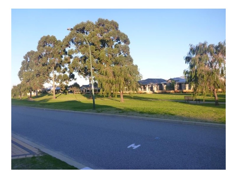 21 Domain Circle, Success WA 6164