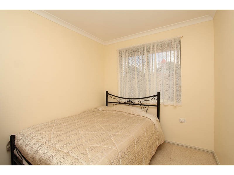 1/2 Argyle Place, Yangebup WA 6164