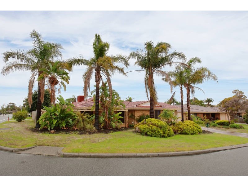 1 Barcombe Way, Leeming WA 6149