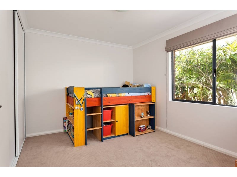 15 Staaten St, Hammond Park WA 6164