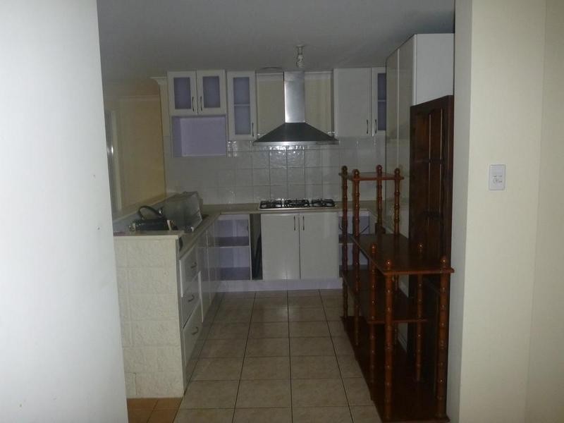 15b Monterey Crt, Kardinya WA 6163