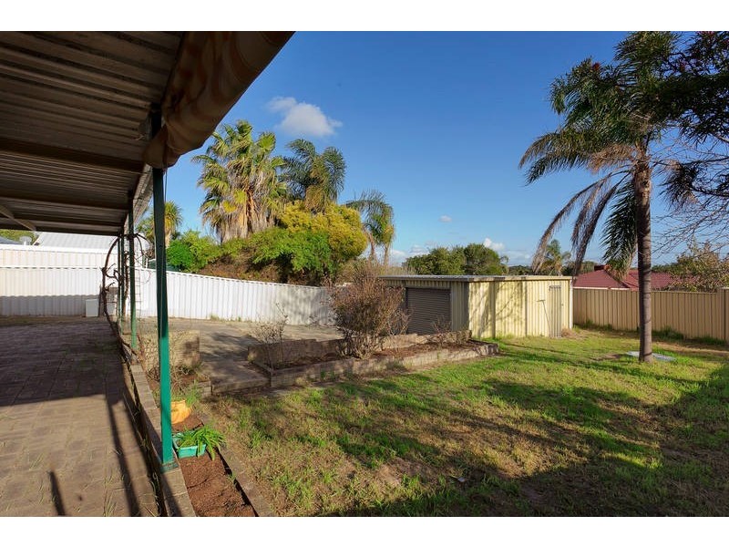 136 Elderberry Drive, South Lake WA 6164