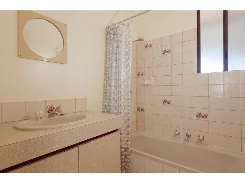 136 Elderberry Drive, South Lake WA 6164