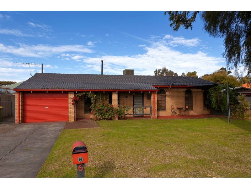 6 Sweeney Street, Kardinya WA 6163