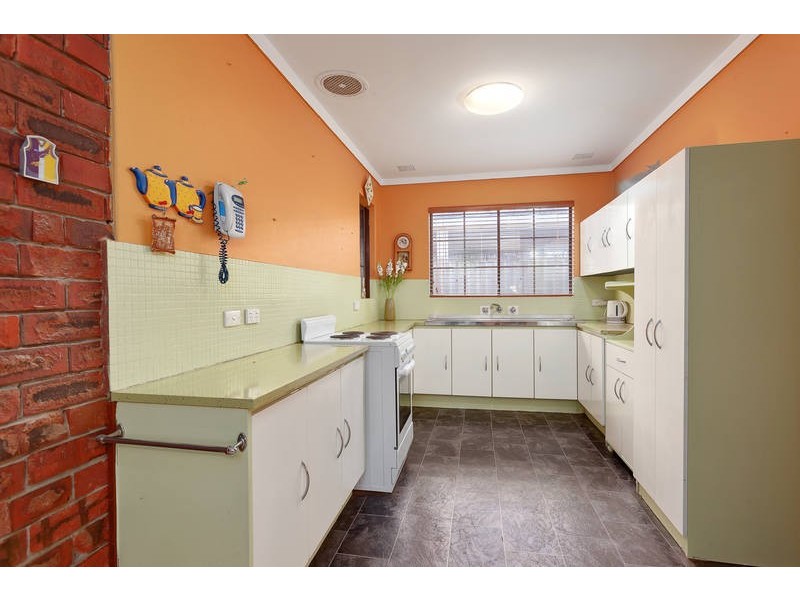 6 Sweeney Street, Kardinya WA 6163