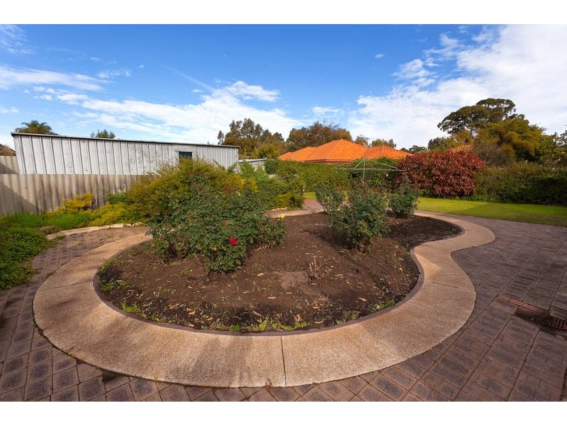 6 Sweeney Street, Kardinya WA 6163