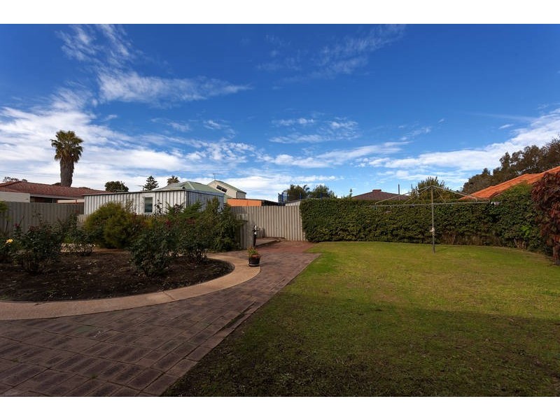 6 Sweeney Street, Kardinya WA 6163