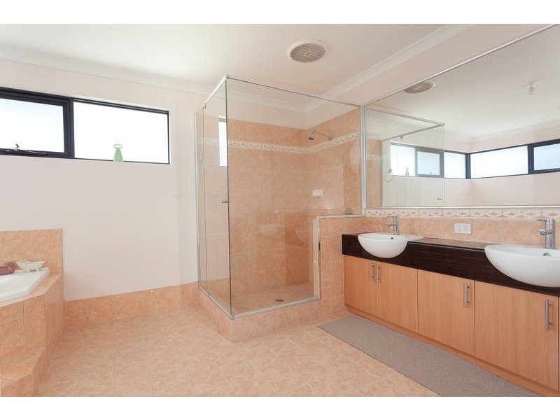 20 Black Swan Rise, Beeliar WA 6164