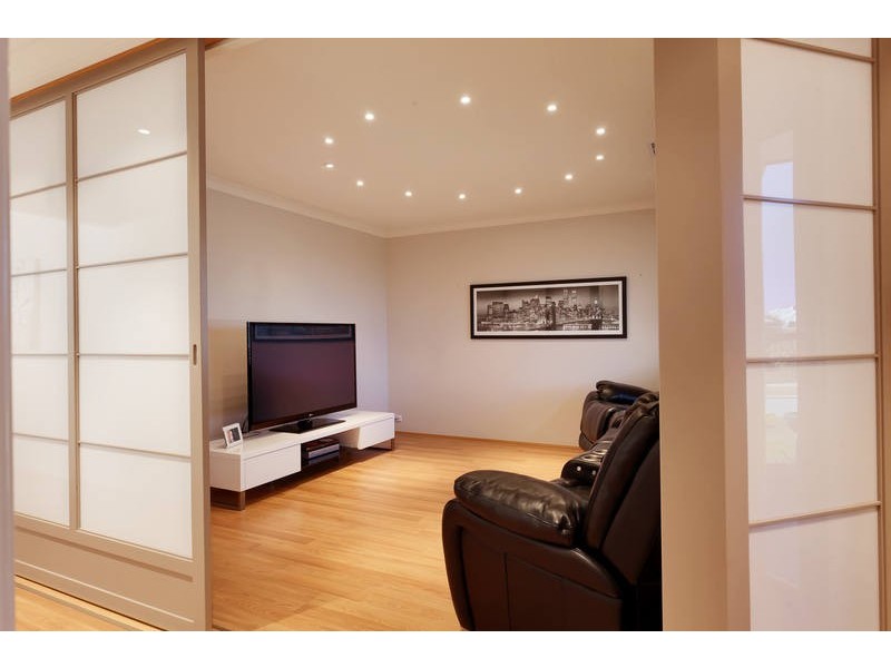 19 Camden Boulevard, Aubin Grove WA 6164