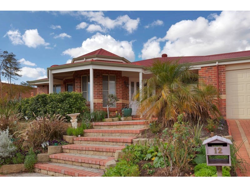 12 Imandra Circuit, Success WA 6164