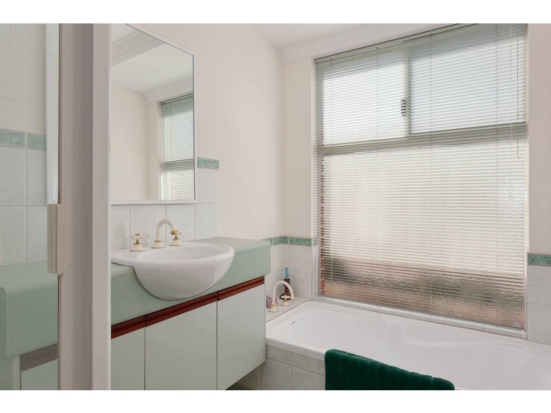 12 Imandra Circuit, Success WA 6164