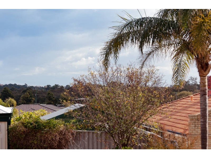 12 Imandra Circuit, Success WA 6164