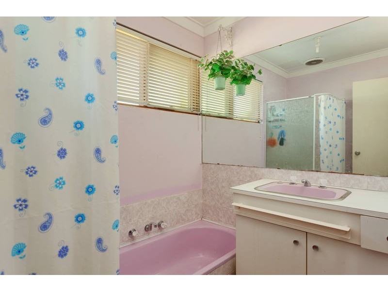 5 Harrow Place, Parkwood WA 6147