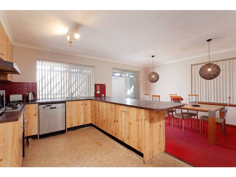 7 Atwell Court, Kardinya WA 6163