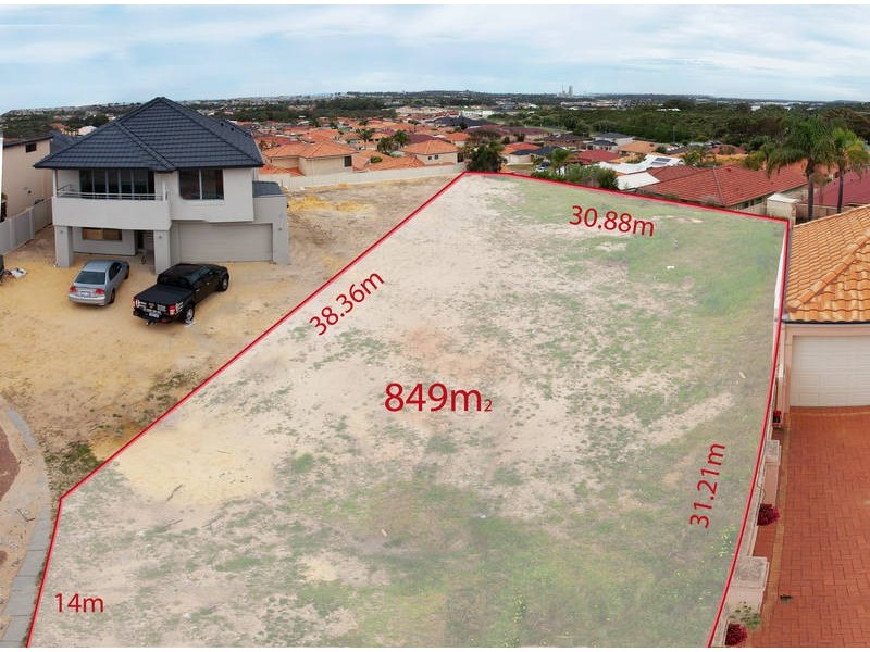 8 Charlotte View, Coogee WA 6166