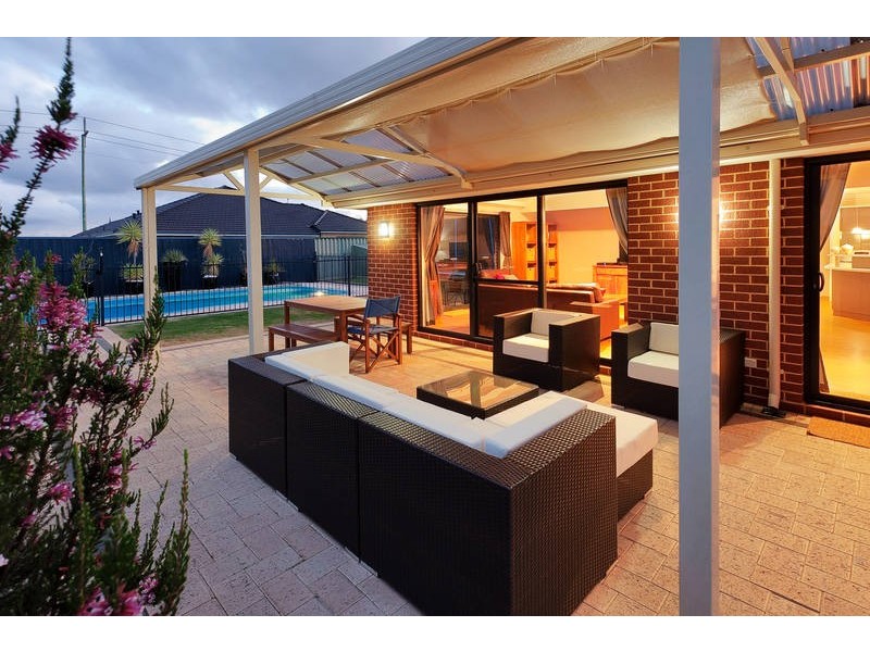 11 Cathedral Link, Aubin Grove WA 6164